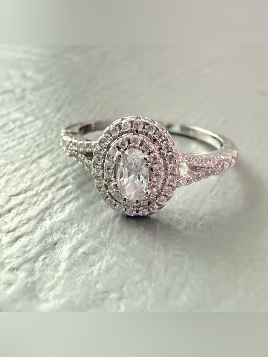 Unique designs Jewelry - 925 Sterling Silver UD Unique Designs Ring Size 7